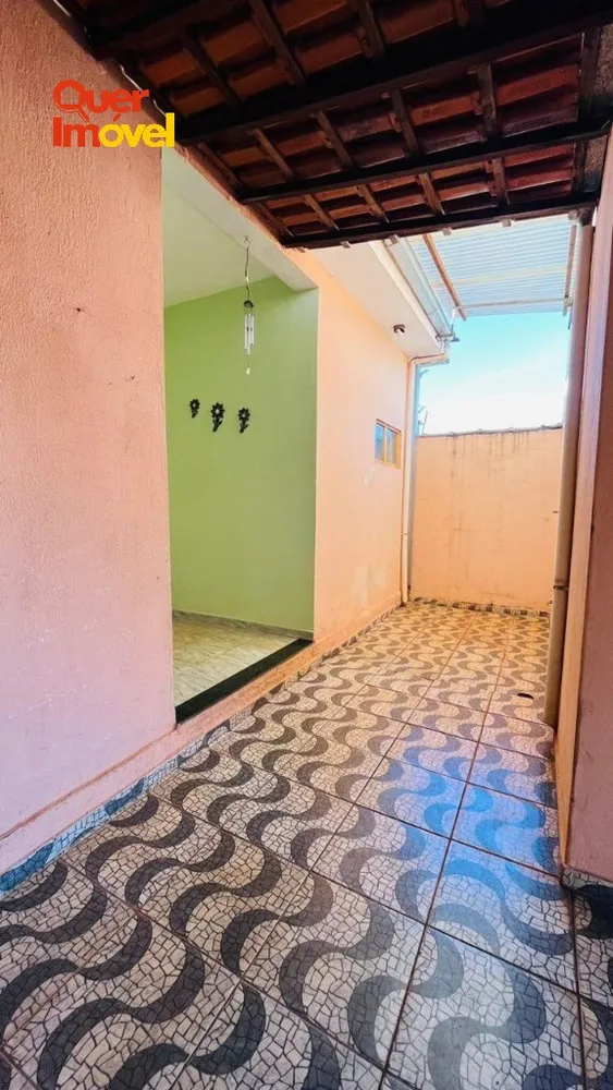 Casa, 4 quartos, 270 m² - Foto 1
