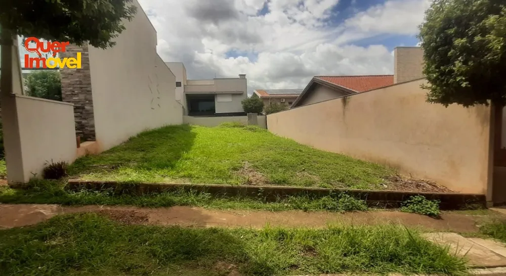 Loteamento e Condomínio, 250 m² - Foto 1