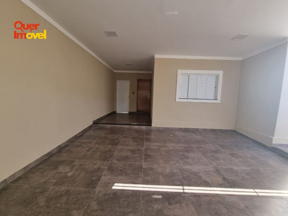 Casa à venda com 3 quartos, 150m² - Foto 2