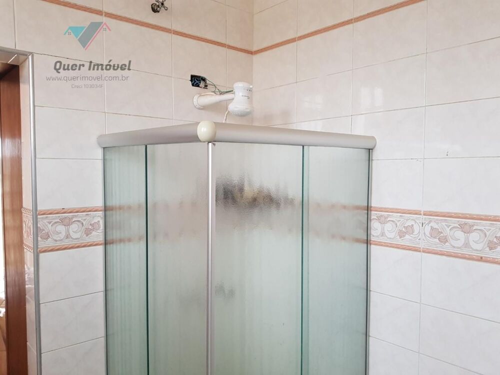 Casa à venda com 4 quartos, 280m² - Foto 2