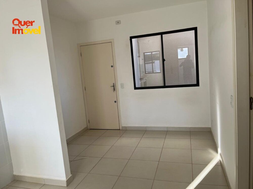 Apartamento à venda com 2 quartos, 72m² - Foto 2