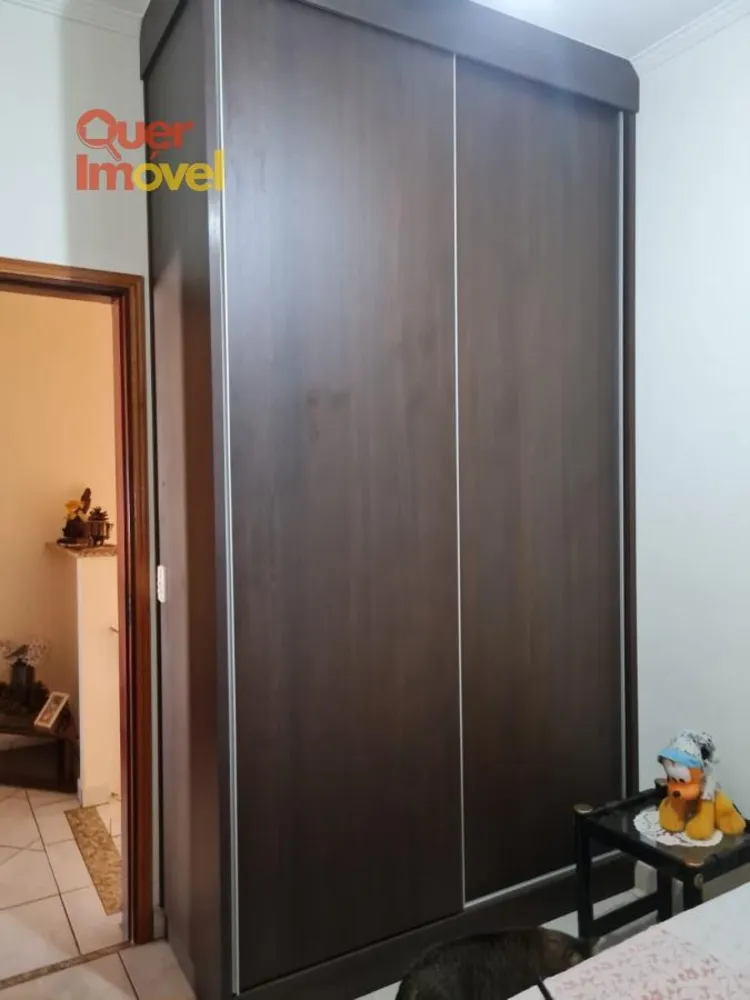 Casa, 3 quartos, 249 m² - Foto 9