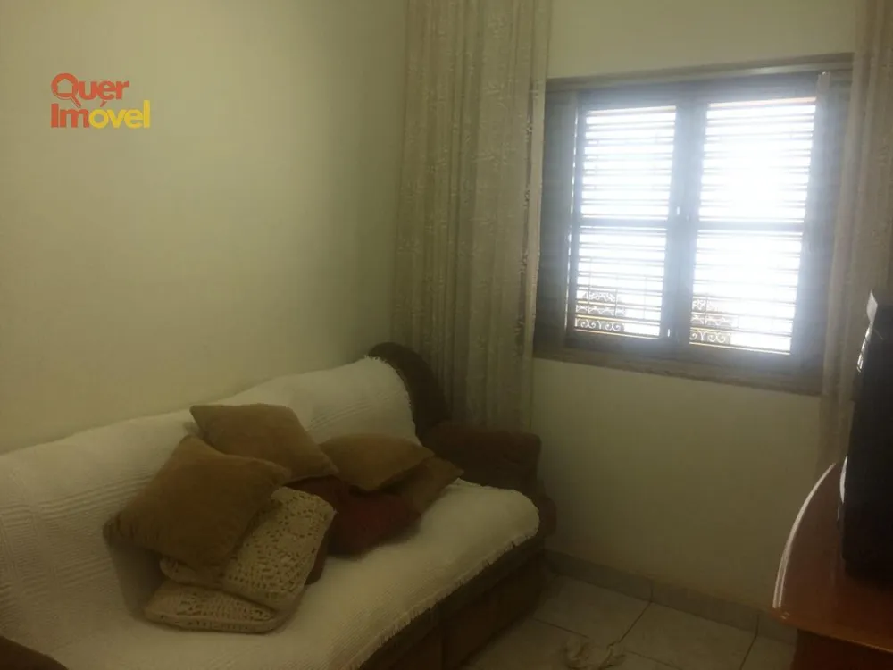 Casa, 3 quartos, 249 m² - Foto 6