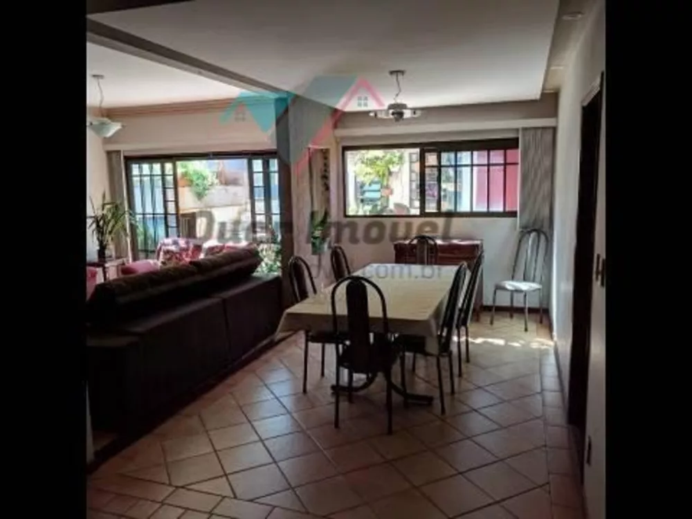 Casa, 4 quartos, 334 m² - Foto 3