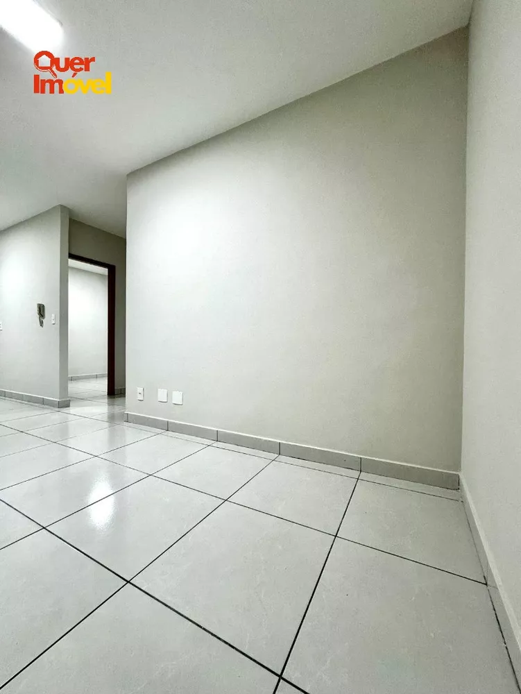 Apartamento à venda com 2 quartos, 45m² - Foto 3