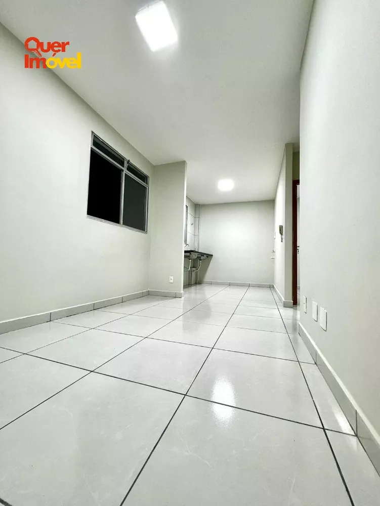 Apartamento à venda com 2 quartos, 45m² - Foto 4