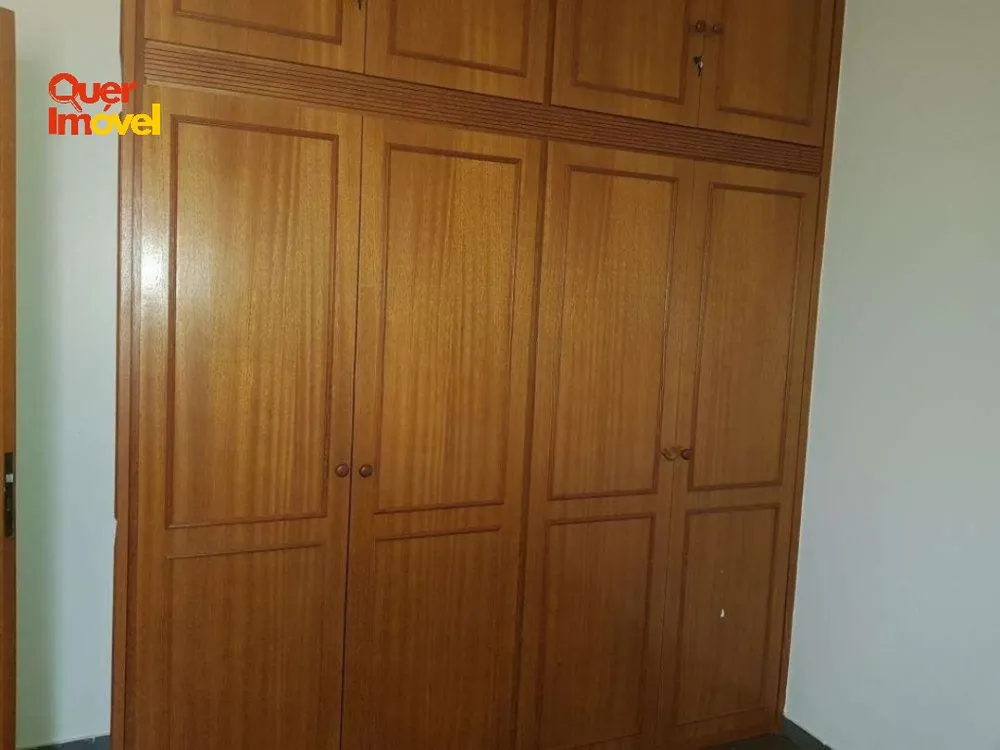 Casa, 4 quartos, 270 m² - Foto 8