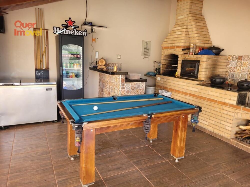 Casa, 5 quartos, 230 m² - Foto 1