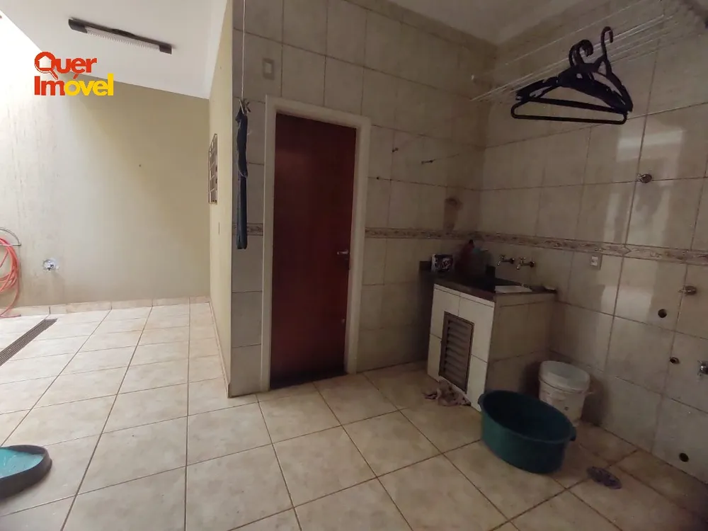 Casa, 3 quartos, 237 m² - Foto 10