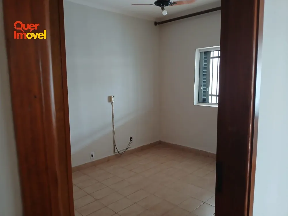 Casa, 3 quartos, 142 m² - Foto 3
