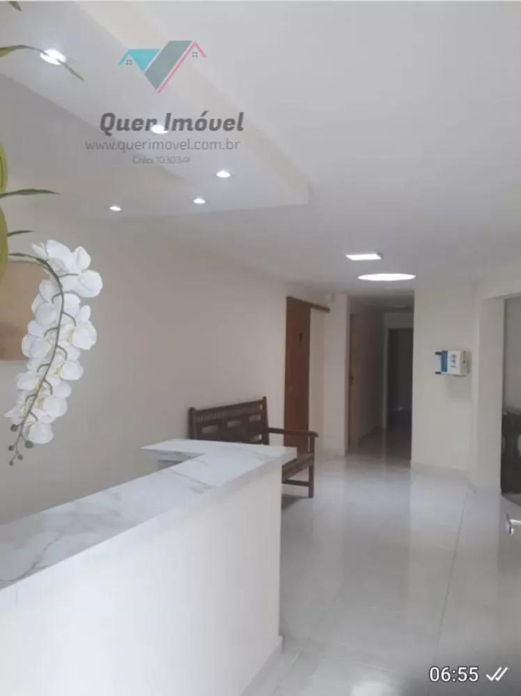 Casa à venda com 6 quartos, 500m² - Foto 2