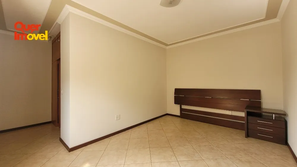 Casa, 4 quartos, 450 m² - Foto 13