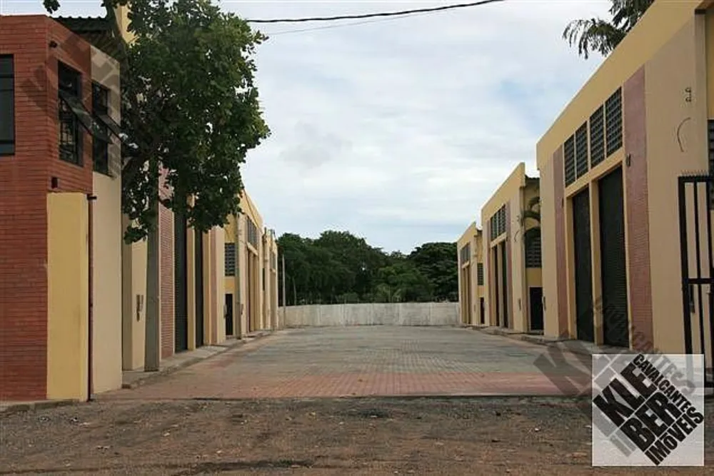 Depósito-Galpão, 330 m² - Foto 2