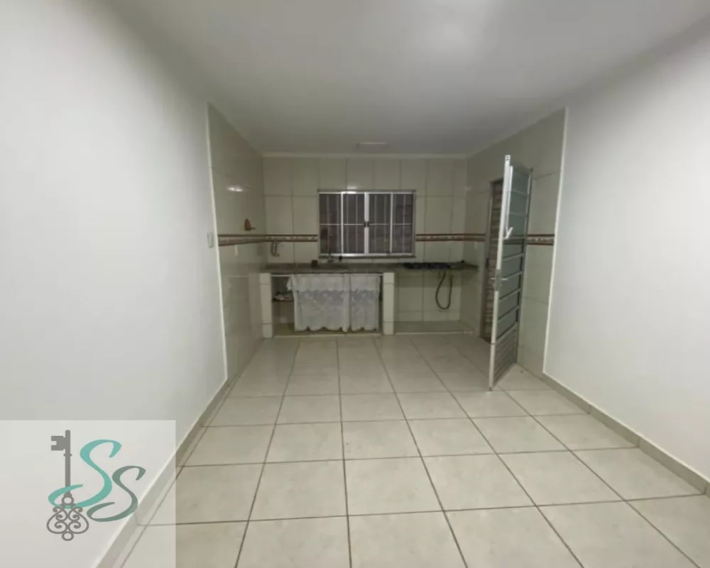 Casa à venda com 3 quartos, 100m² - Foto 6