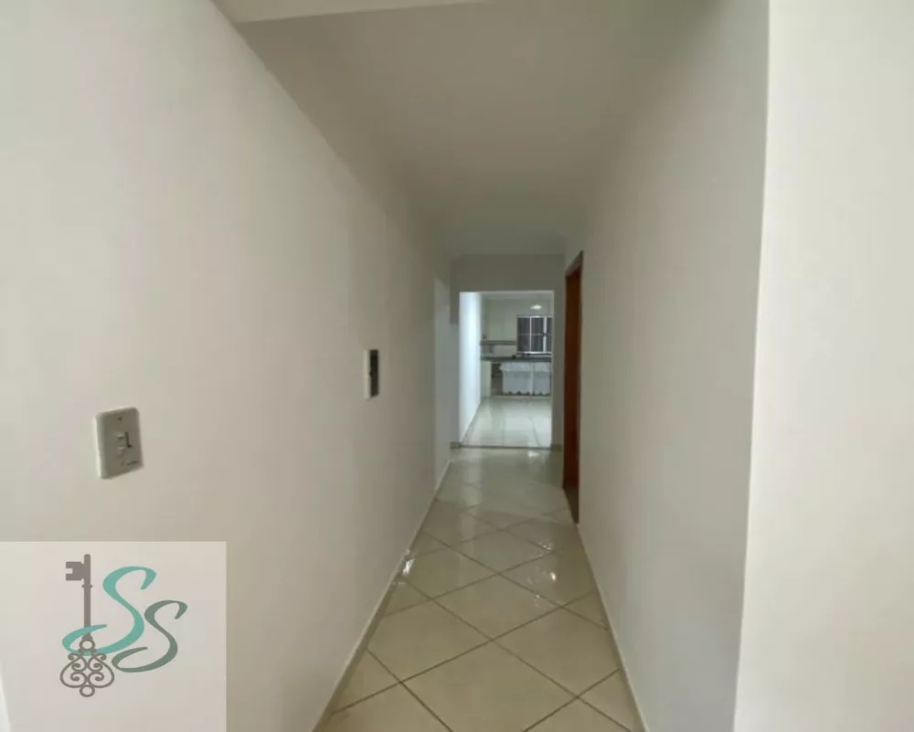 Casa à venda com 3 quartos, 100m² - Foto 7