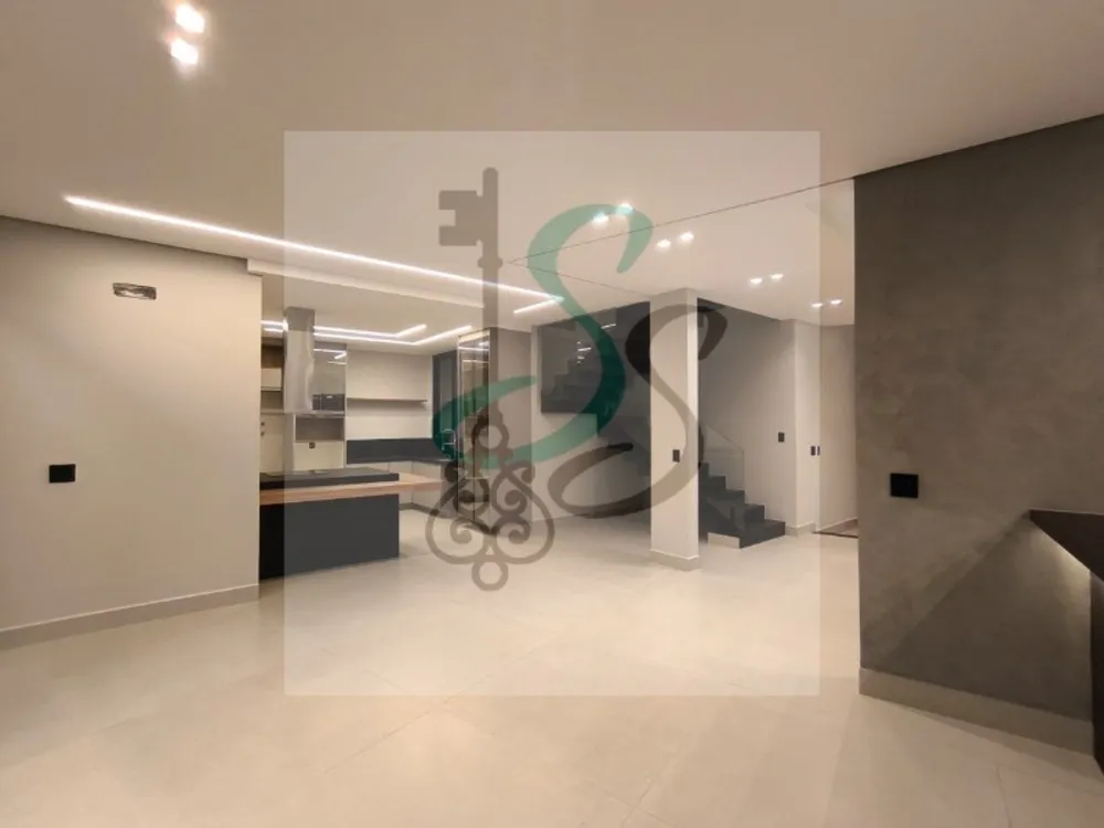Casa, 3 quartos, 294 m² - Foto 2