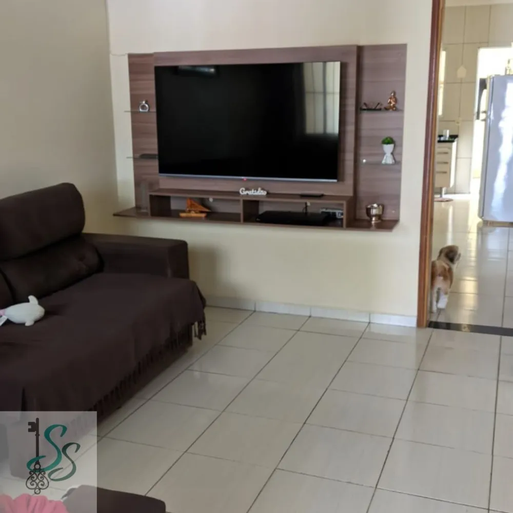 Casa, 2 quartos, 80 m² - Foto 1