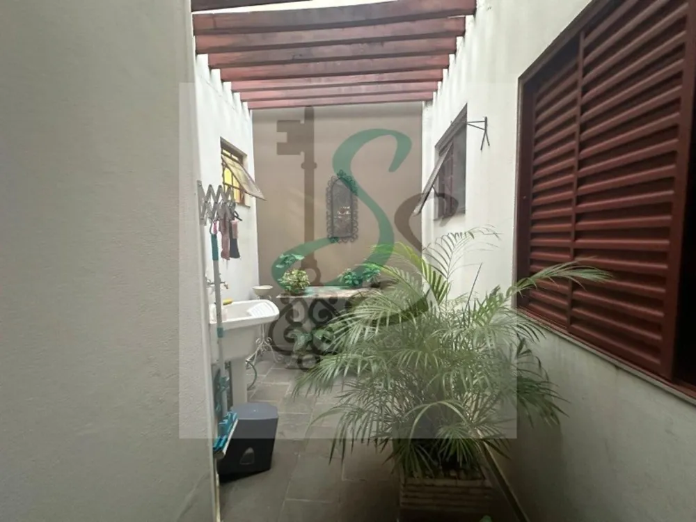 Casa, 4 quartos, 213 m² - Foto 11