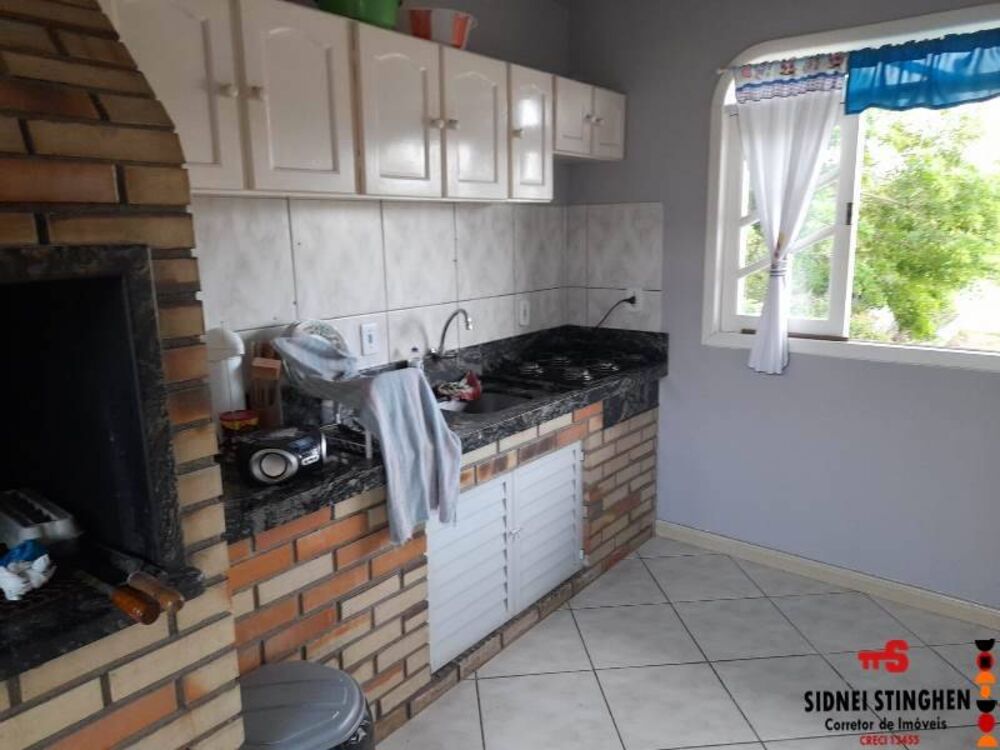 Casa à venda com 3 quartos, 160m² - Foto 2