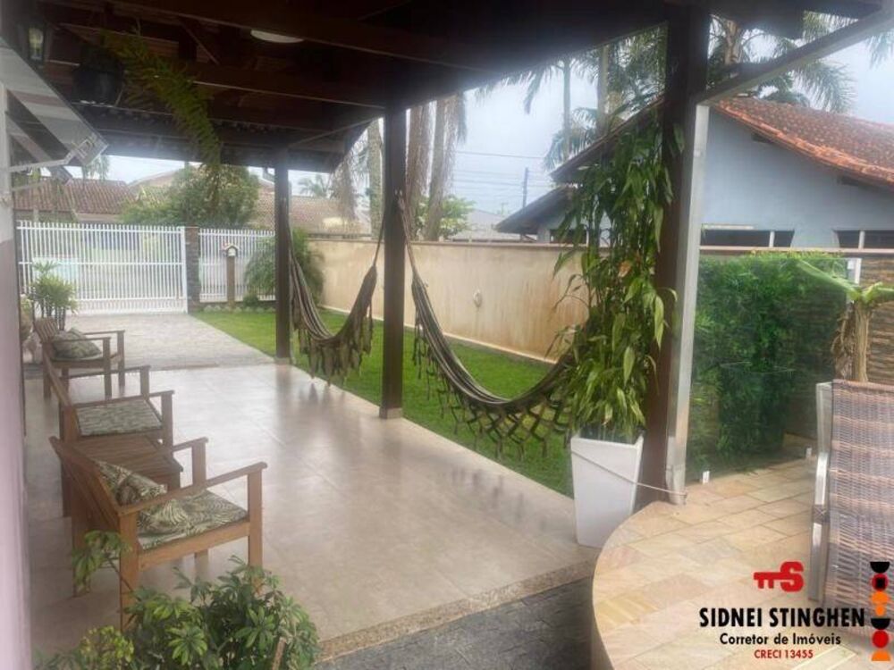 Casa, 3 quartos, 195 m² - Foto 1