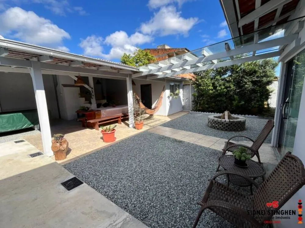 Casa, 4 quartos, 130 m² - Foto 3