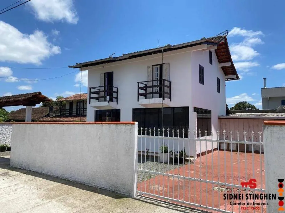 Casa, 4 quartos, 150 m² - Foto 1