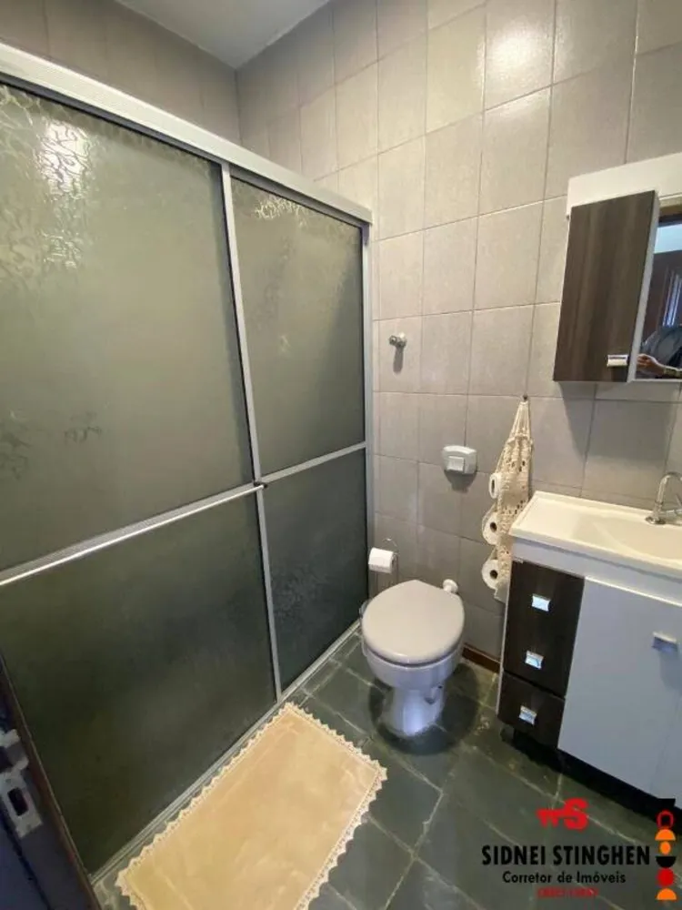 Casa, 5 quartos, 230 m² - Foto 4