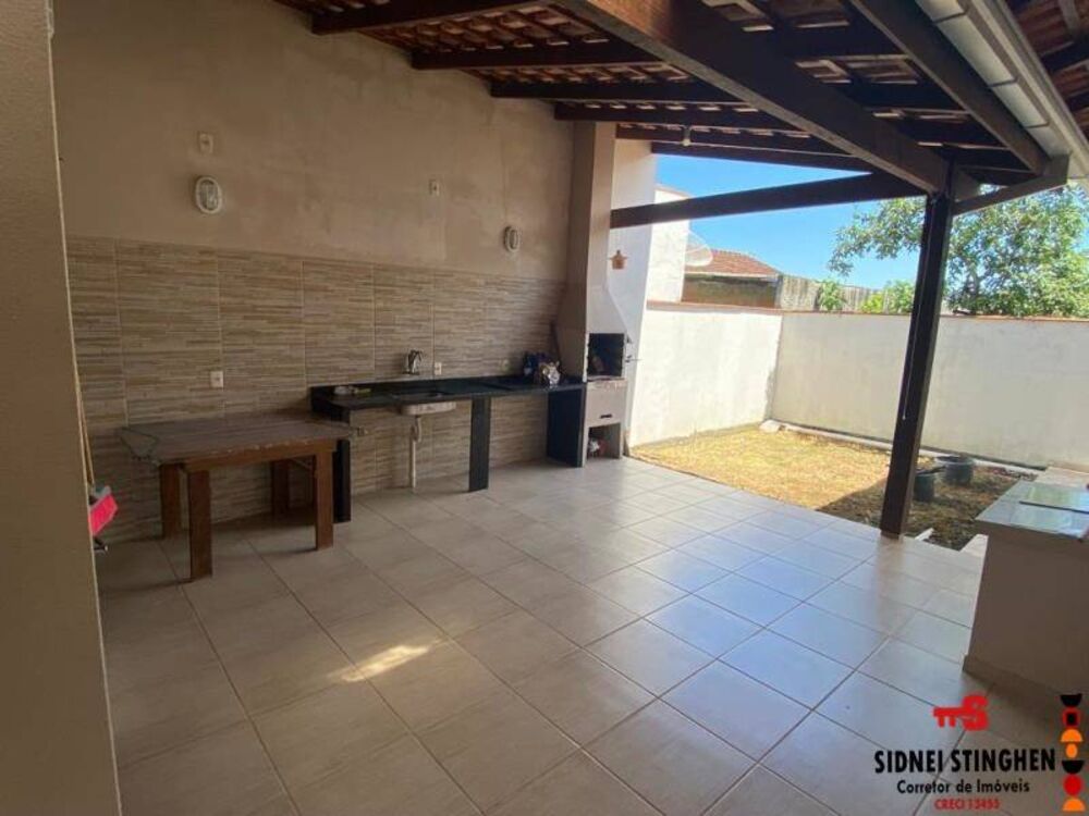 Casa à venda com 3 quartos, 170m² - Foto 8