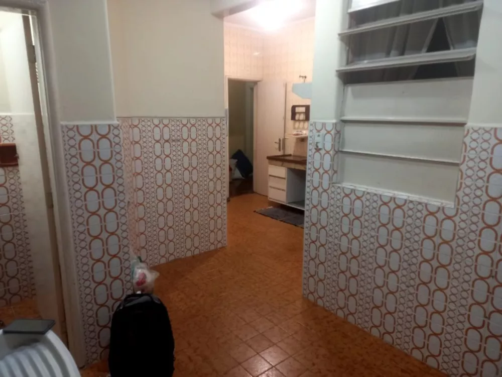 Apartamento à venda com 2 quartos, 70m² - Foto 7