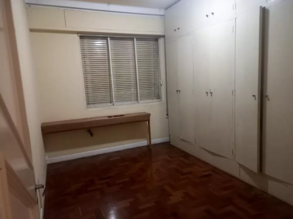 Apartamento à venda com 2 quartos, 70m² - Foto 5