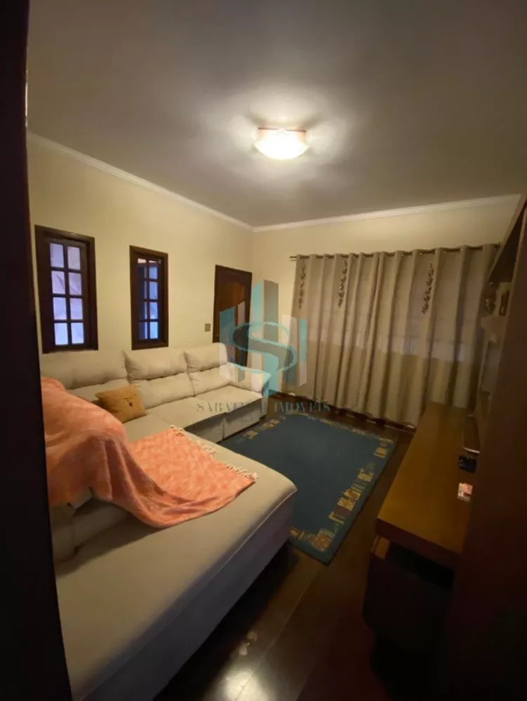Casa, 4 quartos, 190 m² - Foto 1