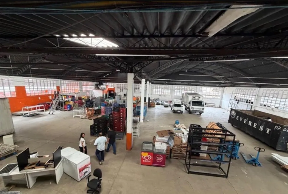 Depósito-Galpão, 1500 m² - Foto 1