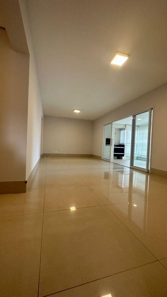 Apartamento, 3 quartos, 145 m² - Foto 1