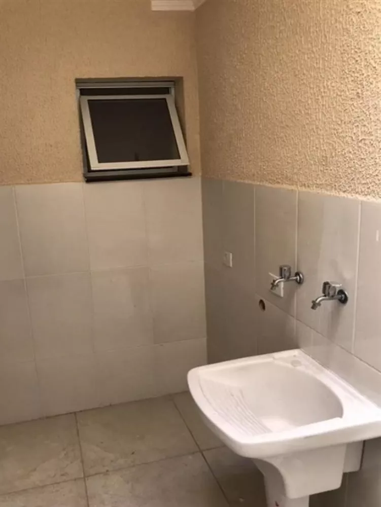 Casa à venda com 3 quartos, 200m² - Foto 8