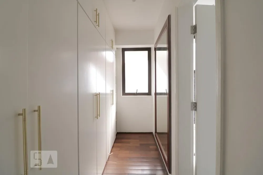 Apartamento, 3 quartos, 198 m² - Foto 1
