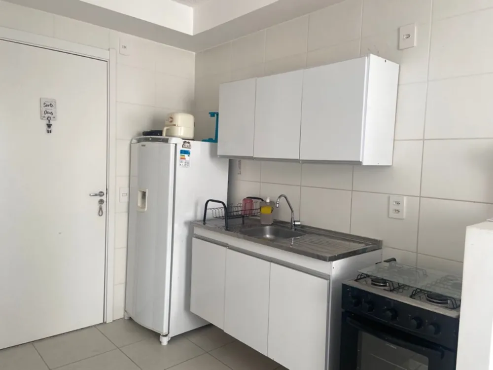 Apartamento, 1 quarto, 27 m² - Foto 2