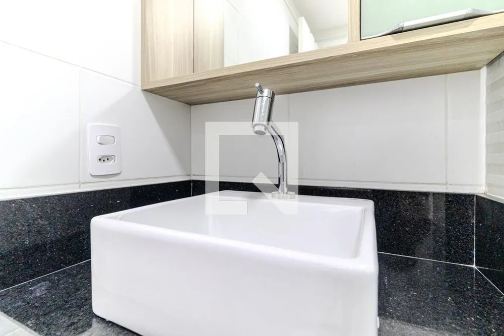 Apartamento, 1 quarto, 27 m² - Foto 3