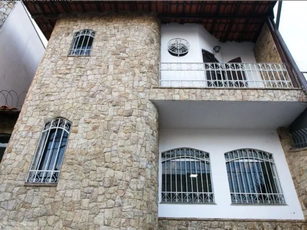 Casa à venda com 3 quartos, 282m² - Foto 24