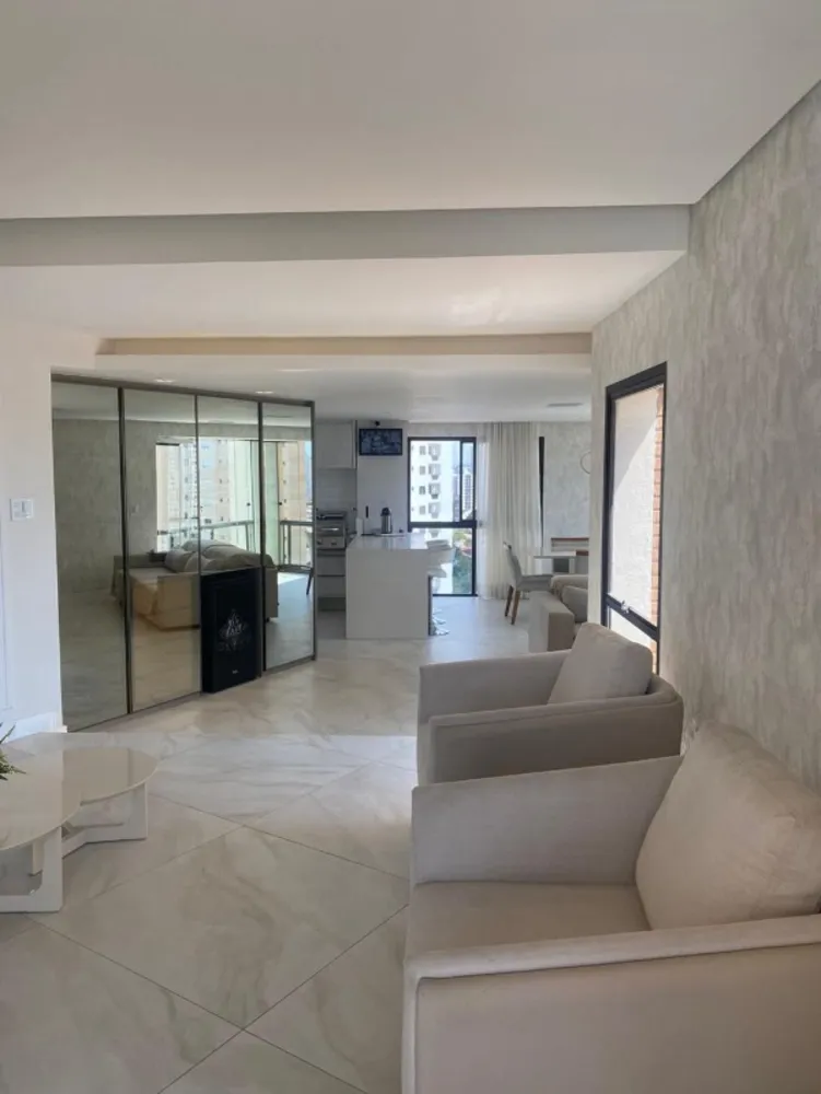 Apartamento, 3 quartos, 156 m² - Foto 2
