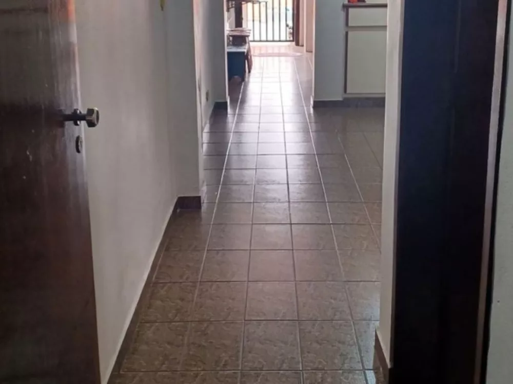 Casa, 3 quartos, 215 m² - Foto 2