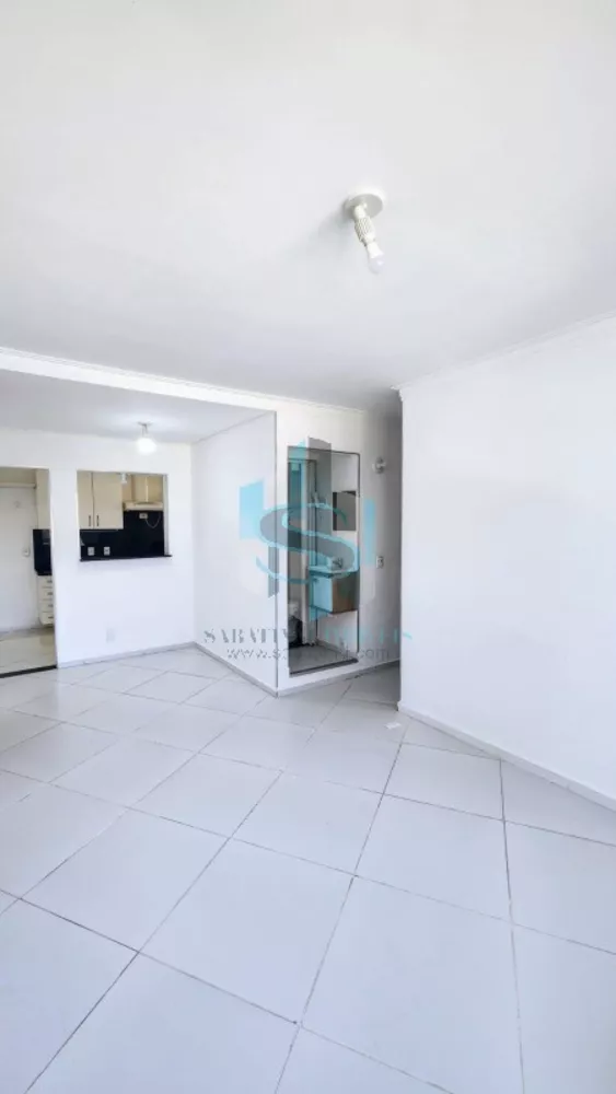 Apartamento à venda com 3 quartos, 55m² - Foto 2