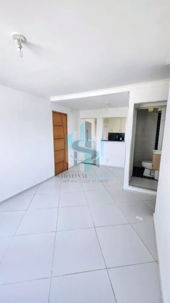 Apartamento à venda com 3 quartos, 55m² - Foto 1