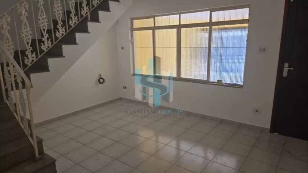 Casa para alugar com 2 quartos, 280m² - Foto 4