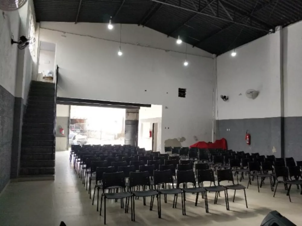 Depósito-Galpão-Armazém à venda, 370m² - Foto 3