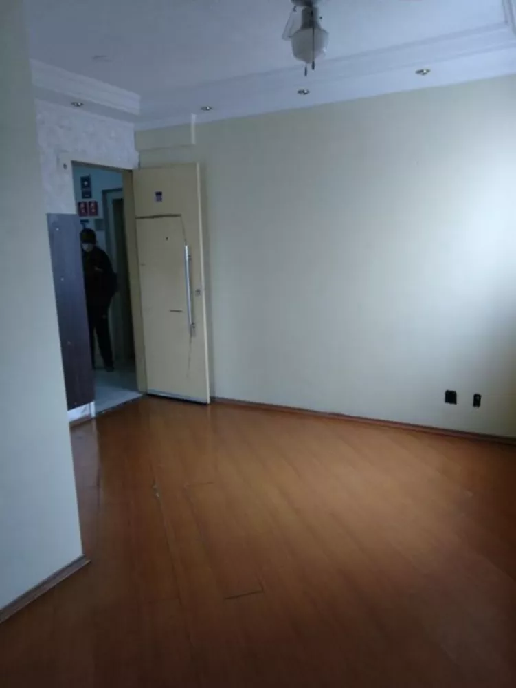 Apartamento à venda com 2 quartos, 44m² - Foto 1