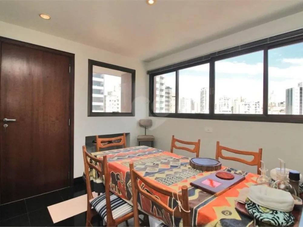 Apartamento, 3 quartos, 290 m² - Foto 1