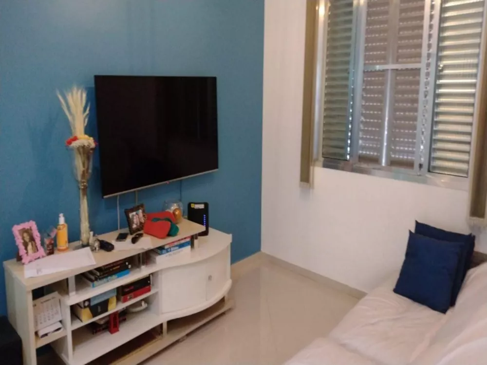 Apartamento à venda com 2 quartos, 65m² - Foto 1