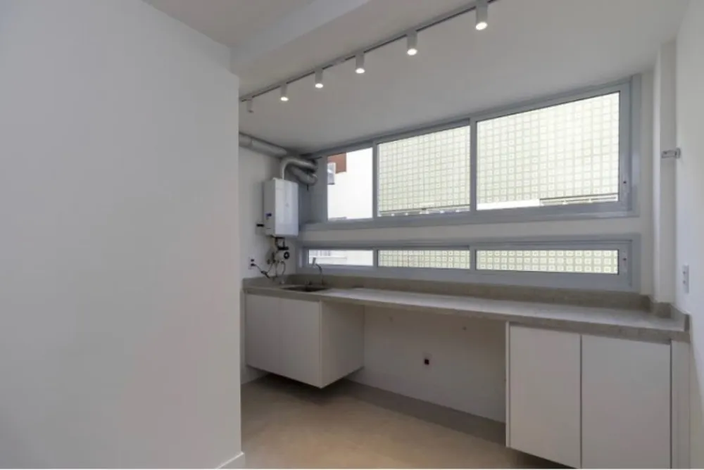 Apartamento, 3 quartos, 176 m² - Foto 1