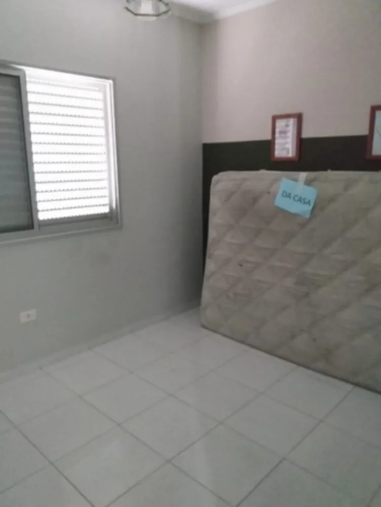 Casa, 4 quartos, 185 m² - Foto 2