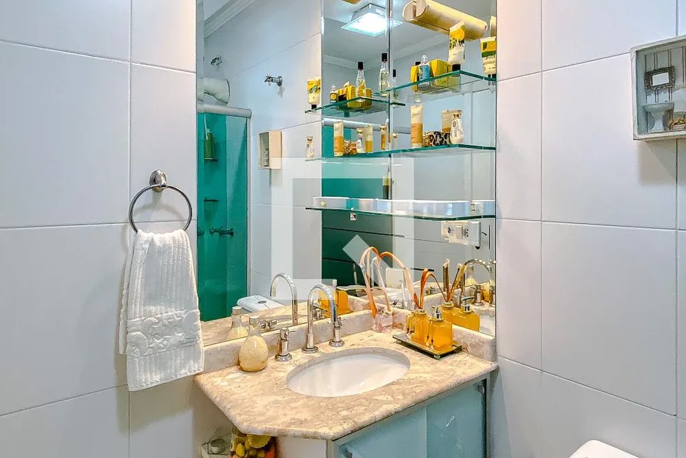 Casa, 3 quartos, 252 m² - Foto 1